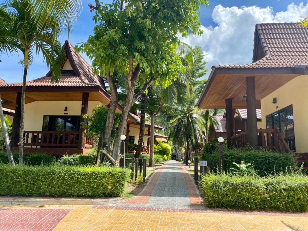 Phi Phi Villa Resort-Sha Extra Plus Экстерьер фото